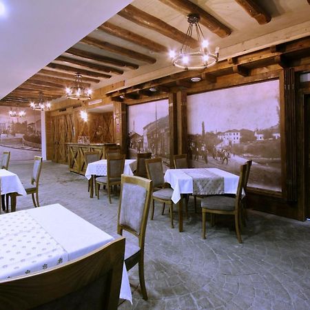Hotel Happy Gjakova 外观 照片