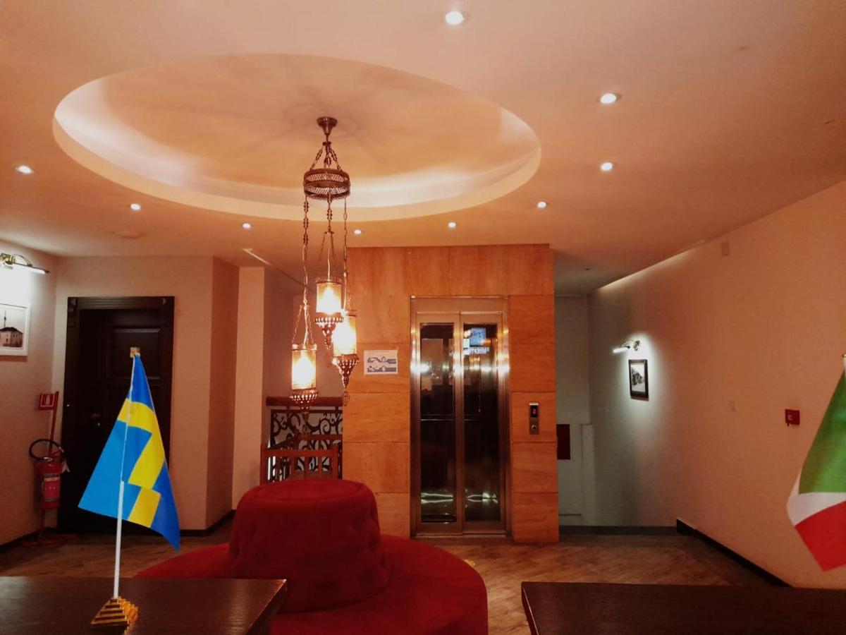 Hotel Happy Gjakova 外观 照片