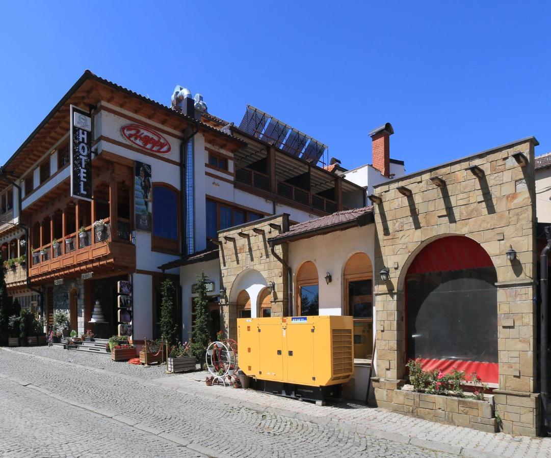 Hotel Happy Gjakova 外观 照片
