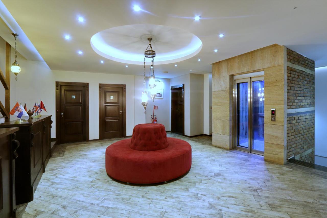Hotel Happy Gjakova 外观 照片