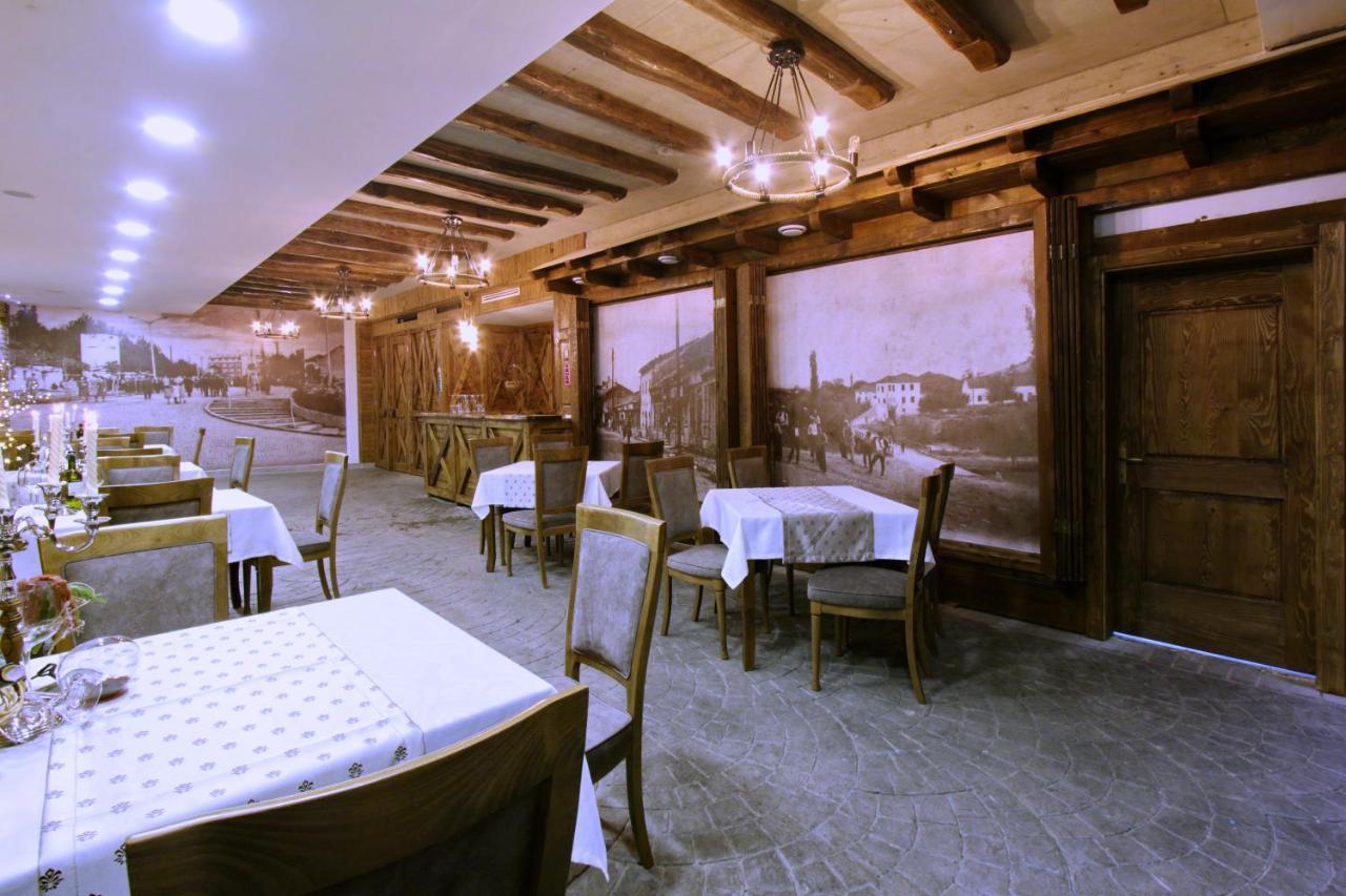Hotel Happy Gjakova 外观 照片