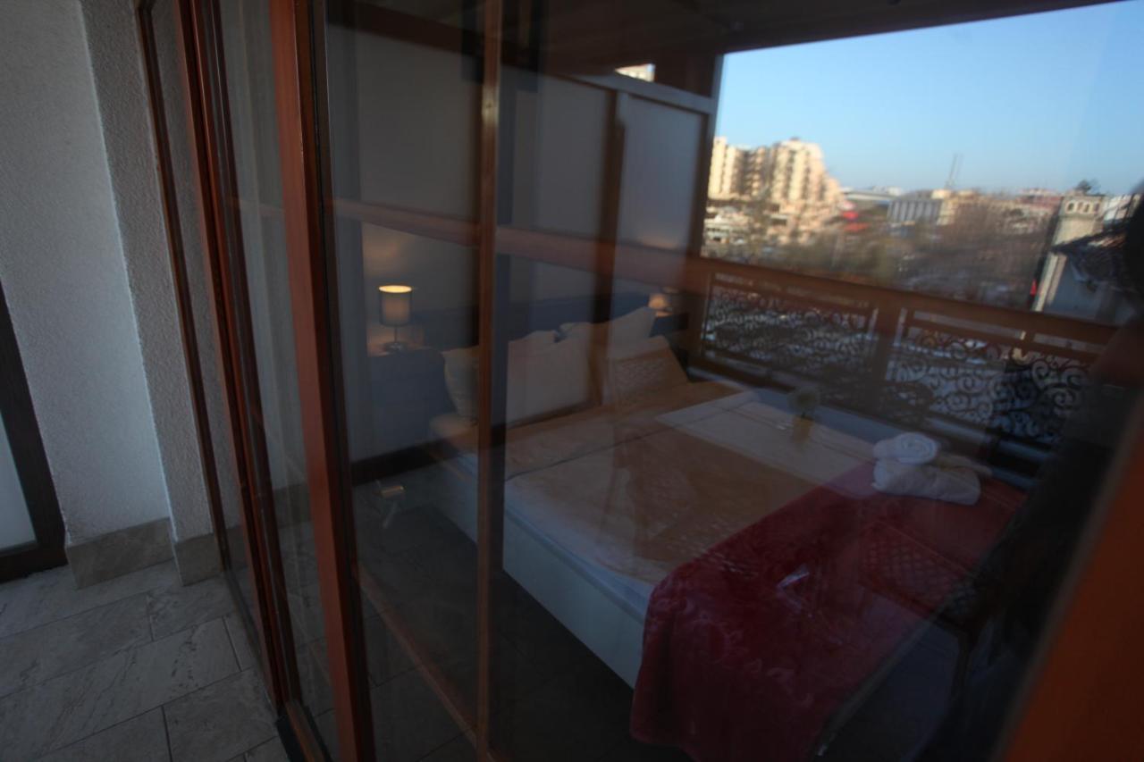 Hotel Happy Gjakova 外观 照片