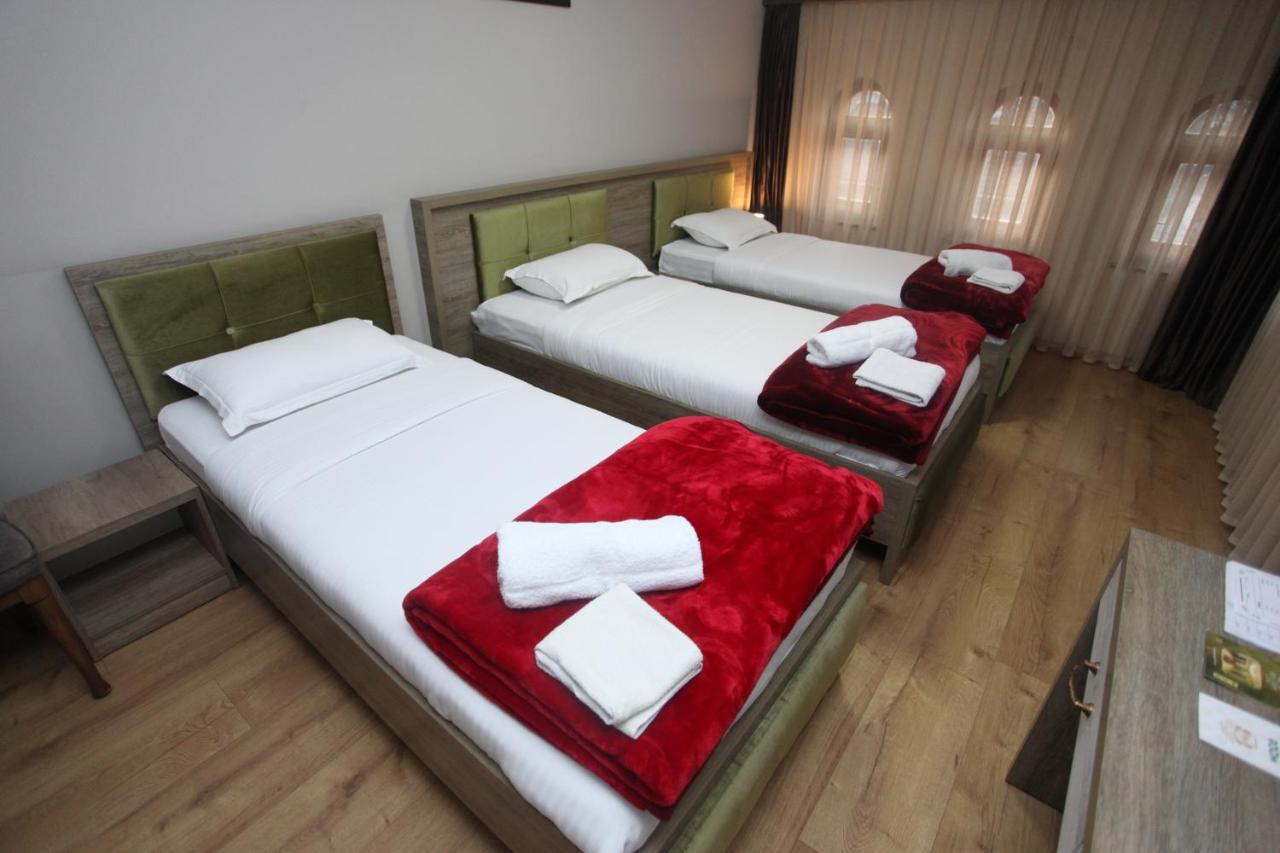 Hotel Happy Gjakova 外观 照片