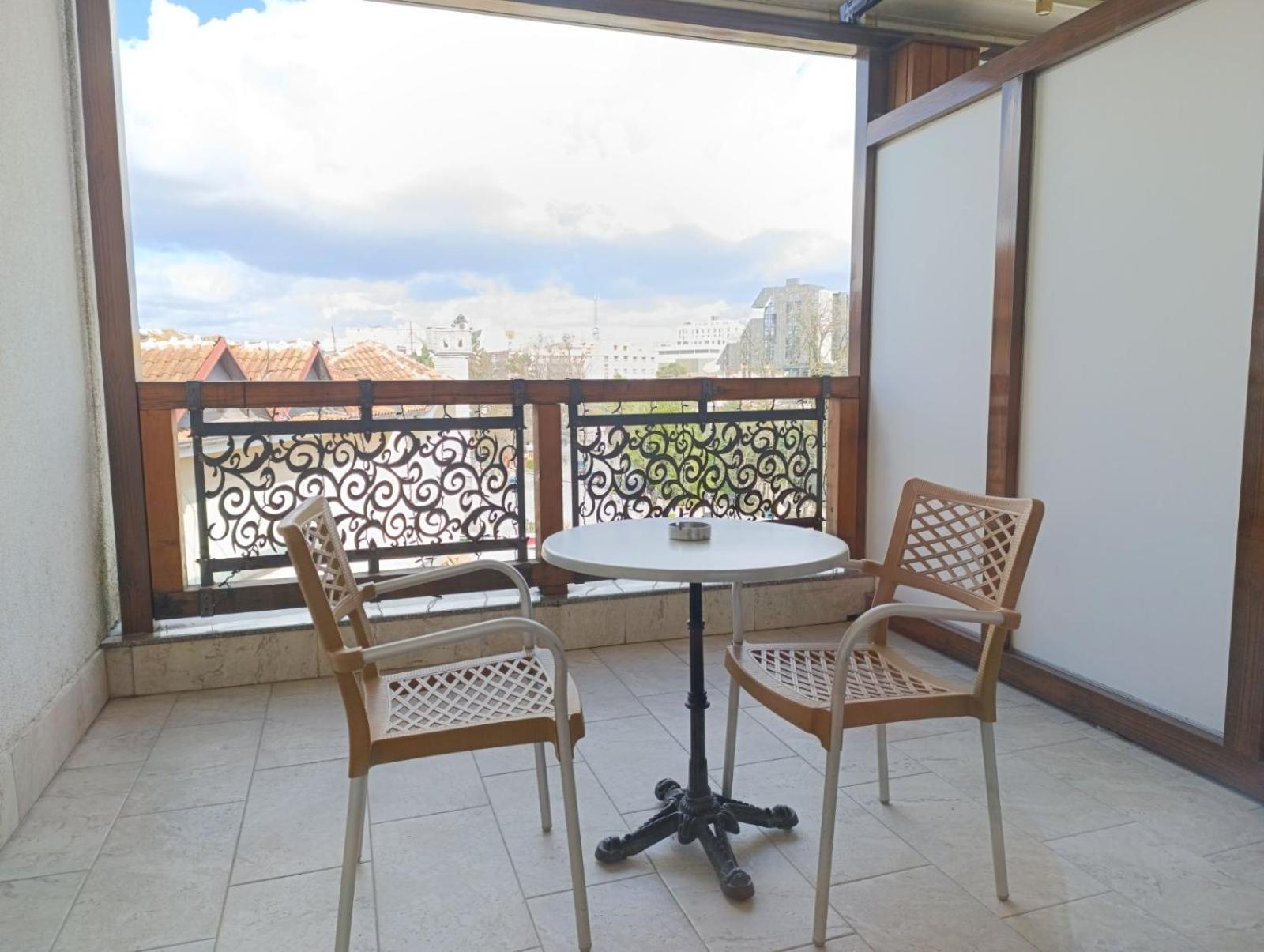 Hotel Happy Gjakova 外观 照片