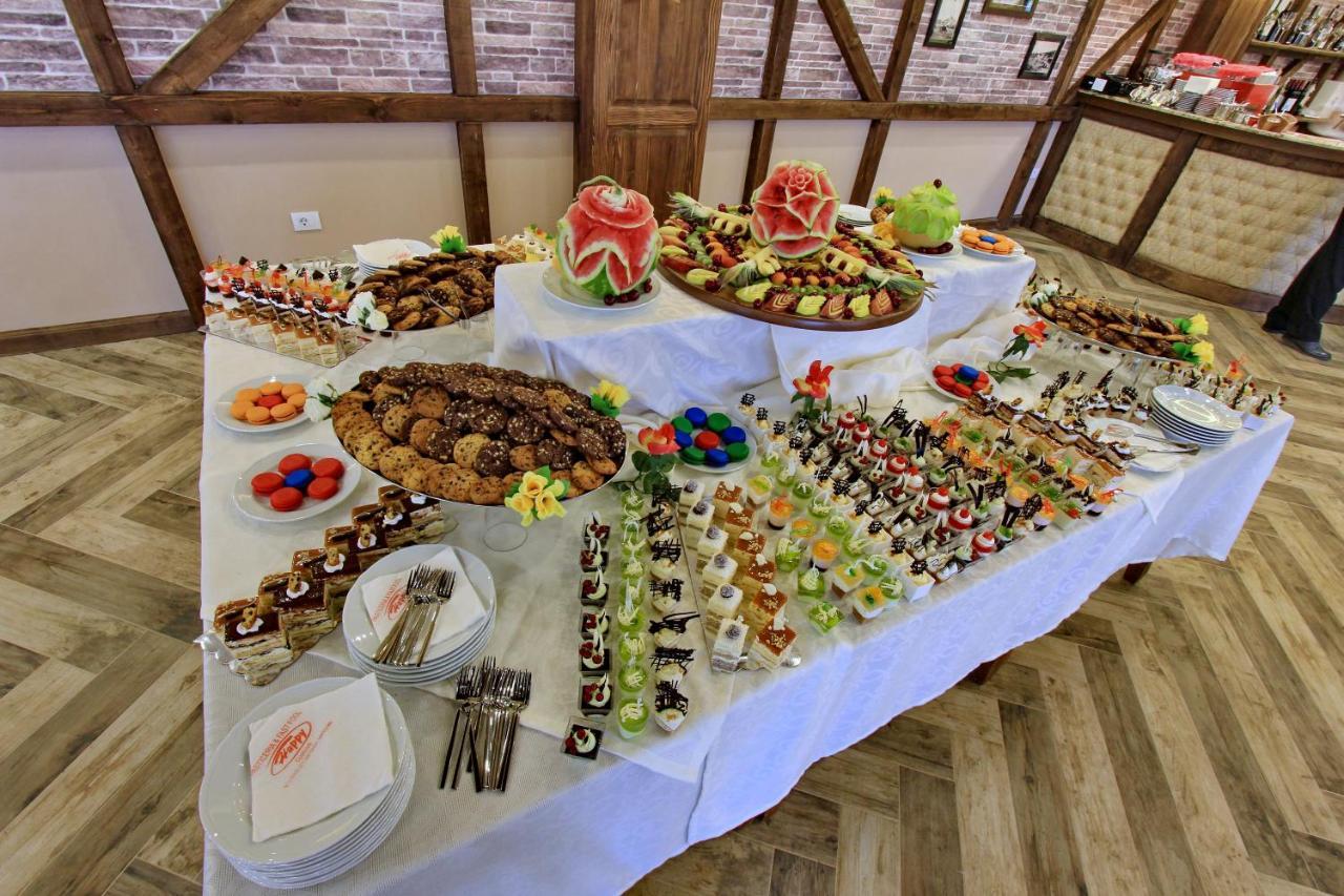 Hotel Happy Gjakova 外观 照片